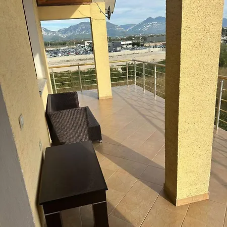 Karaj Apartman