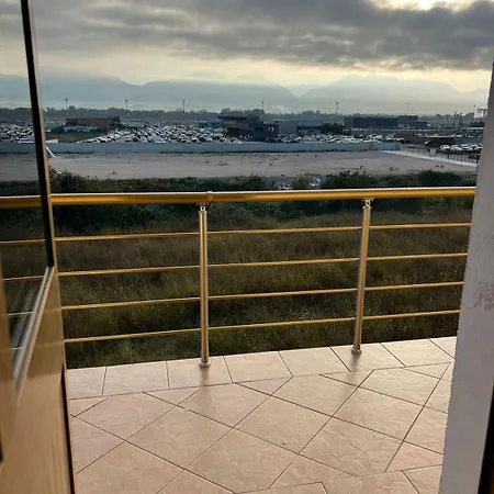 Karaj Apartmán Tirana