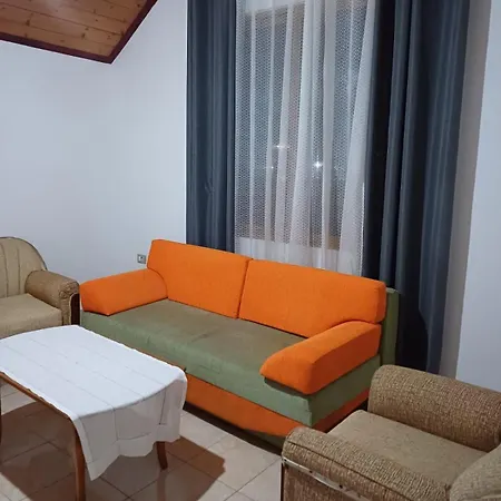 Apartamento Karaj *